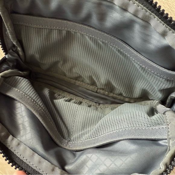 Lululemon Everywhere Belt Bag in Gray - Picture 7 of 7